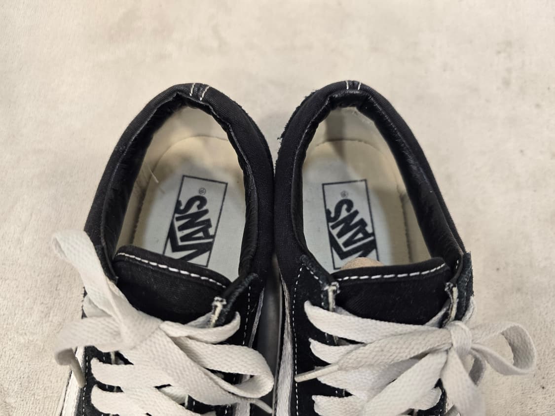 반스 올드스쿨 블랙 스웨이드 스니커즈 240 상품이미지5