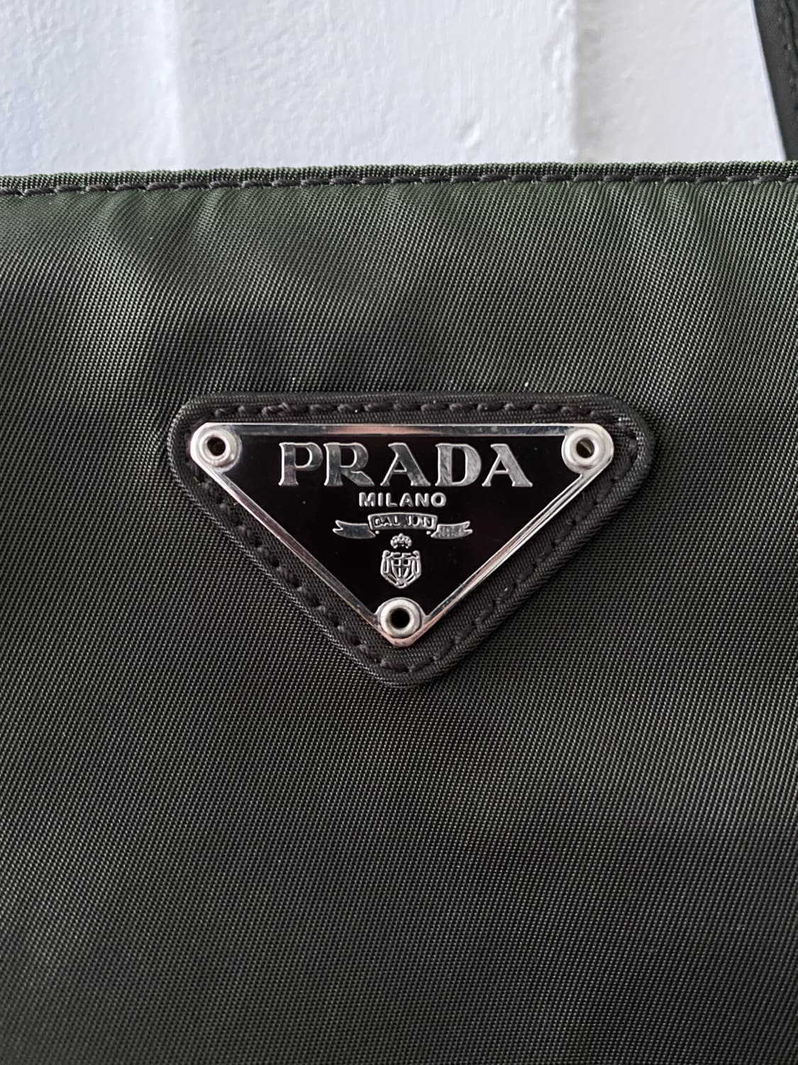 [Prada] 테수토 시티 토트백(카키) 상품이미지8