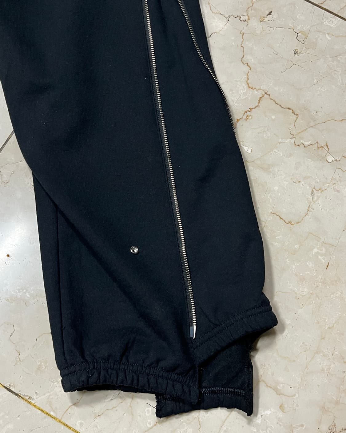 올드파크 집 배기 스웻 팬츠 상품이미지5