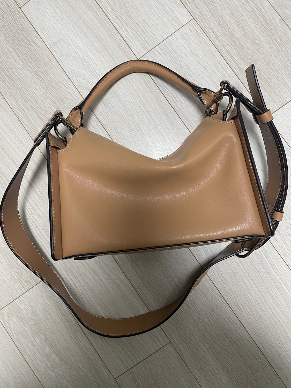 덱케 아코디언백 상품이미지1