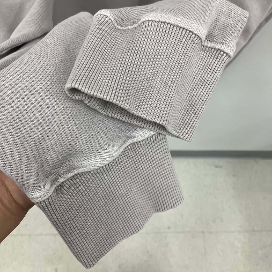 코스 라이트 그레이 스웨트셔츠 M 상품이미지5