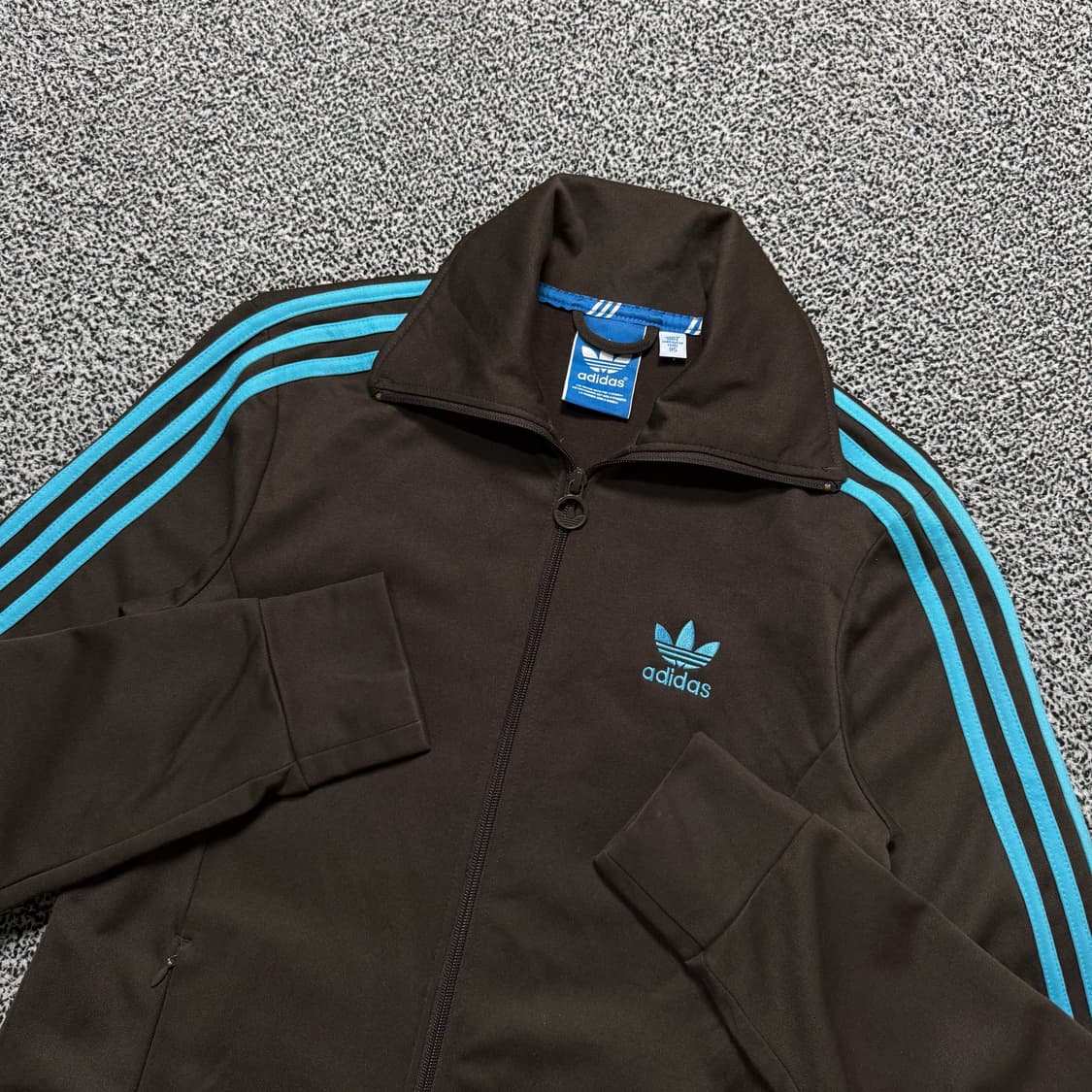 Name : 아디다스 시그니처로고 민트초코 사이드라인 져지 :)  상품이미지2