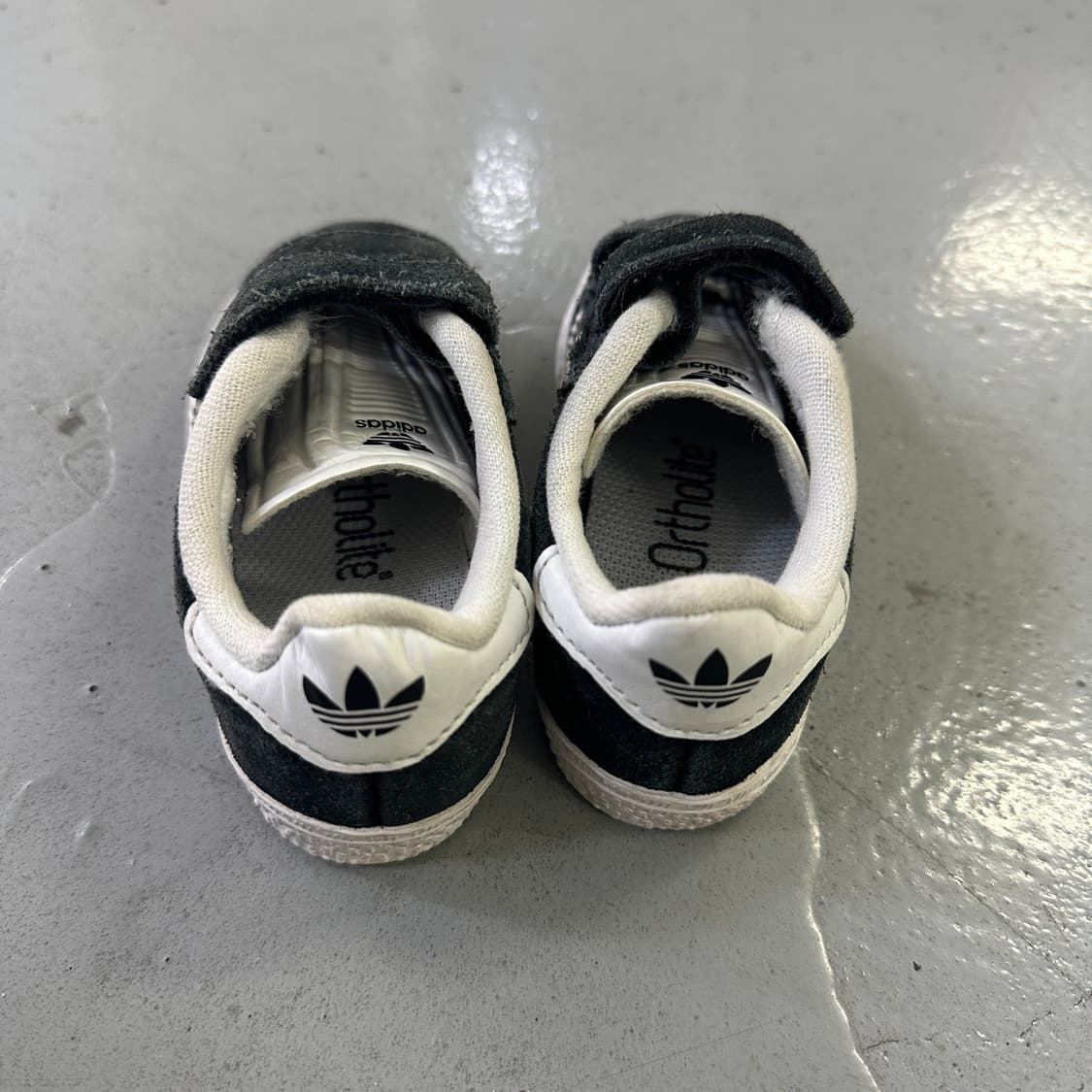 130 아디다스 가젤 블랙 키즈 운동화 0406D 상품이미지3