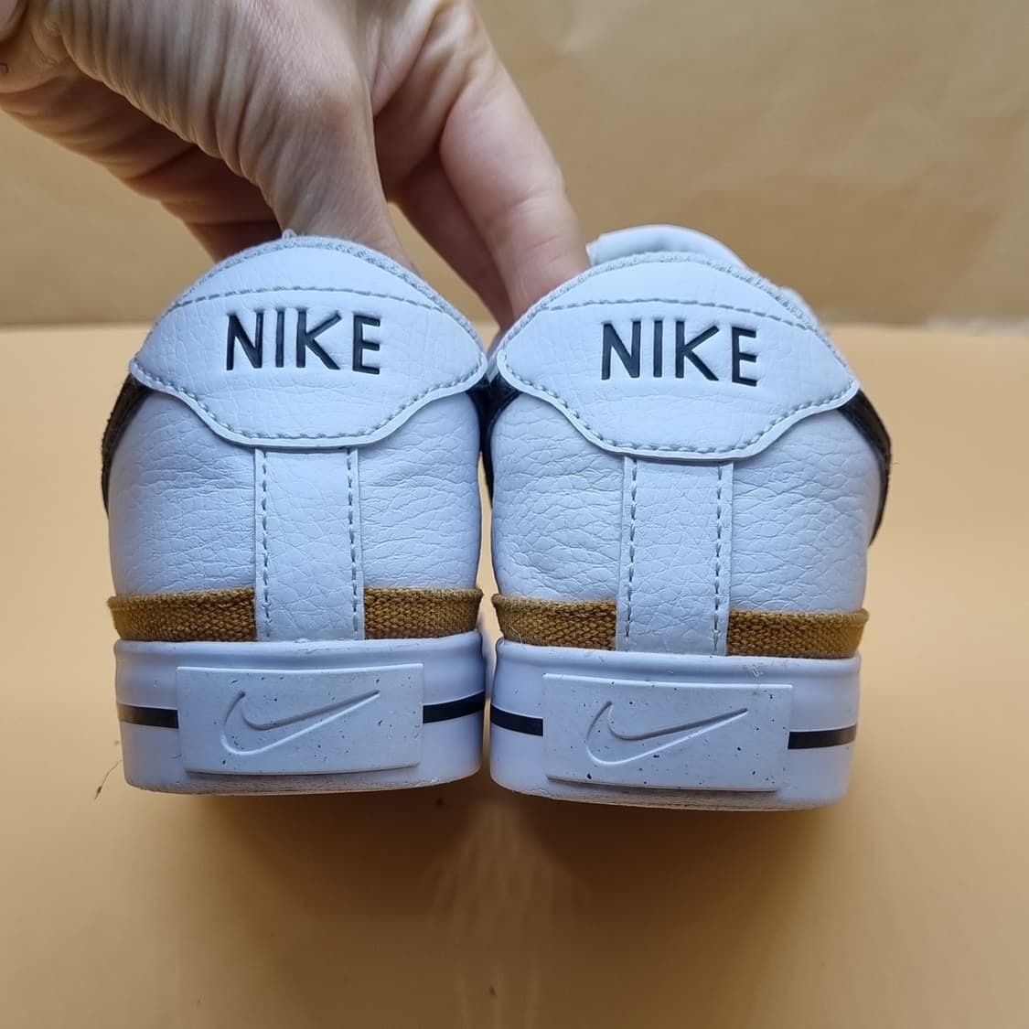 나이키 코트 레거시 스니커즈245 상품이미지4