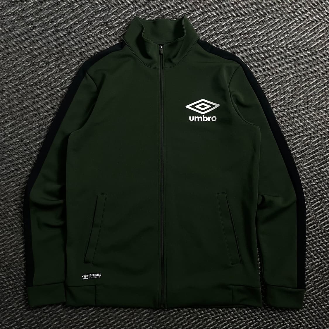 엄브로 솔퍼드 시티 빅로고 풋볼 트랙 자켓y 4159 상품이미지3