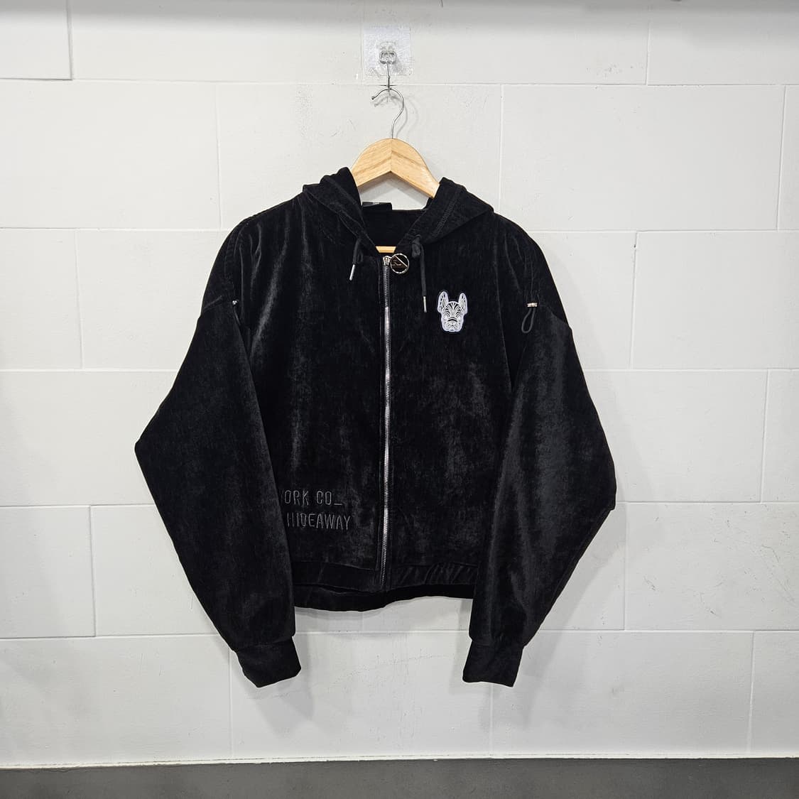 라이프워크 벨벳 후드 집업  상품이미지1