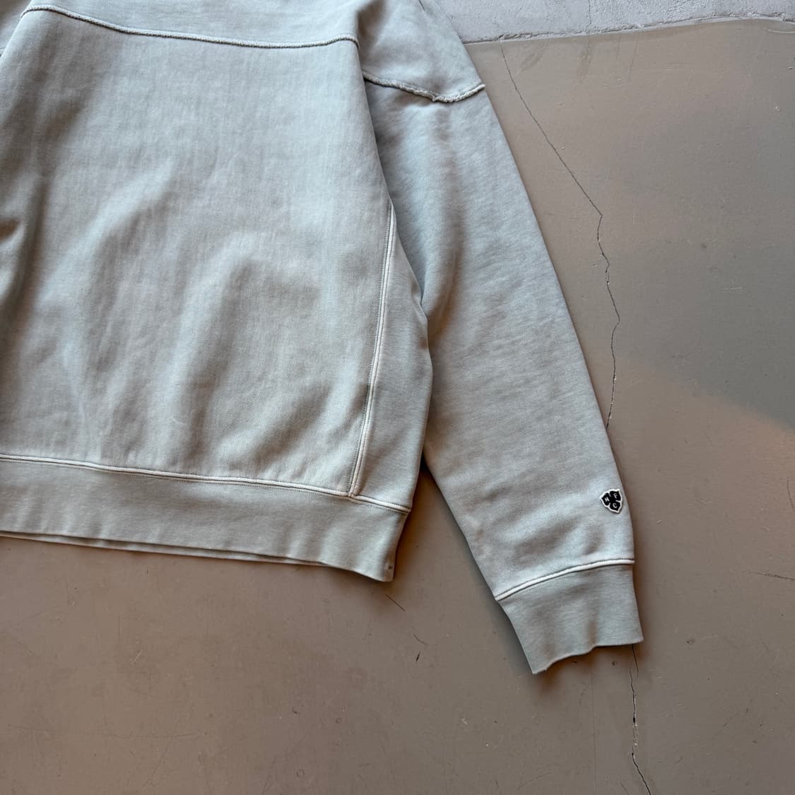 헤리티지 플로스 피그먼트 스웻셔츠 상품이미지3