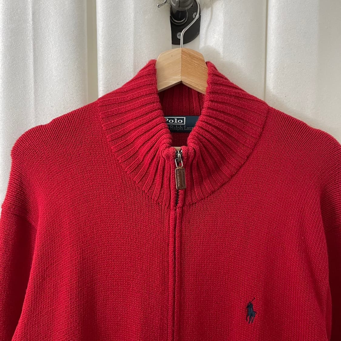 폴로 레드 니트 집업 상품이미지3