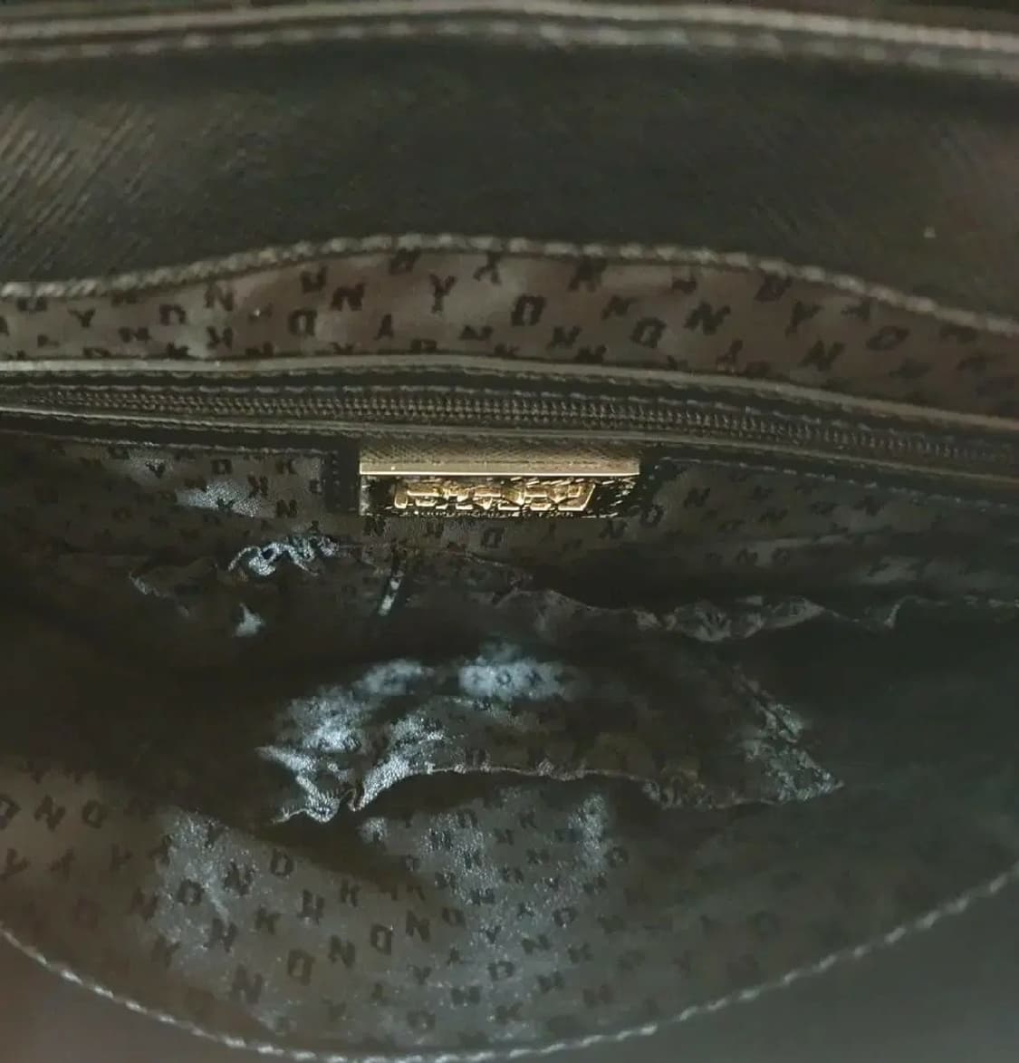 DKNY 가죽체인백 블랙 상품이미지4