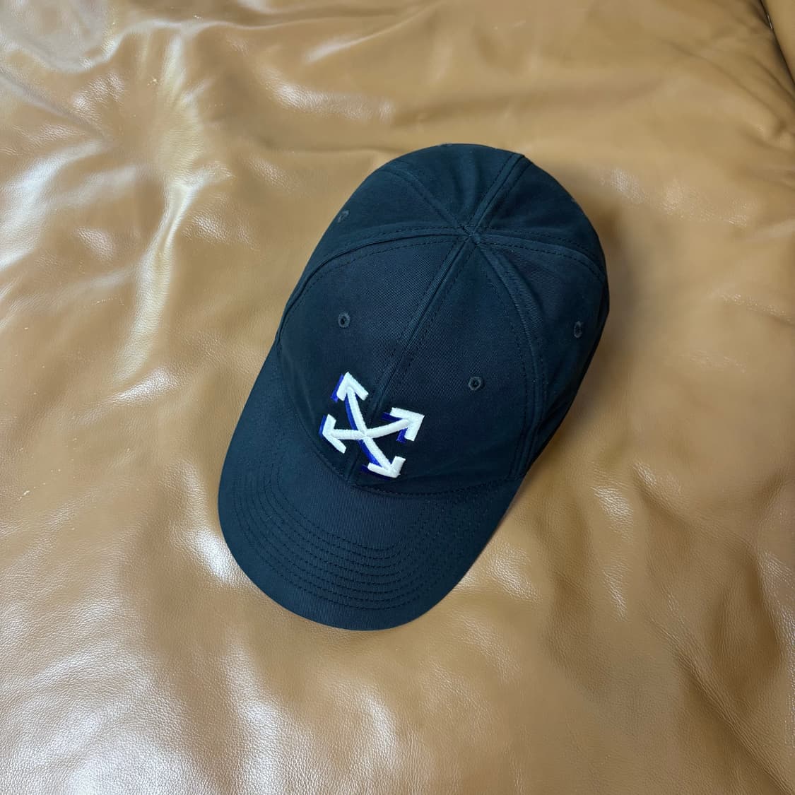 오프화이트 6패널 볼캡 모자 애로우 블랙 상품이미지5