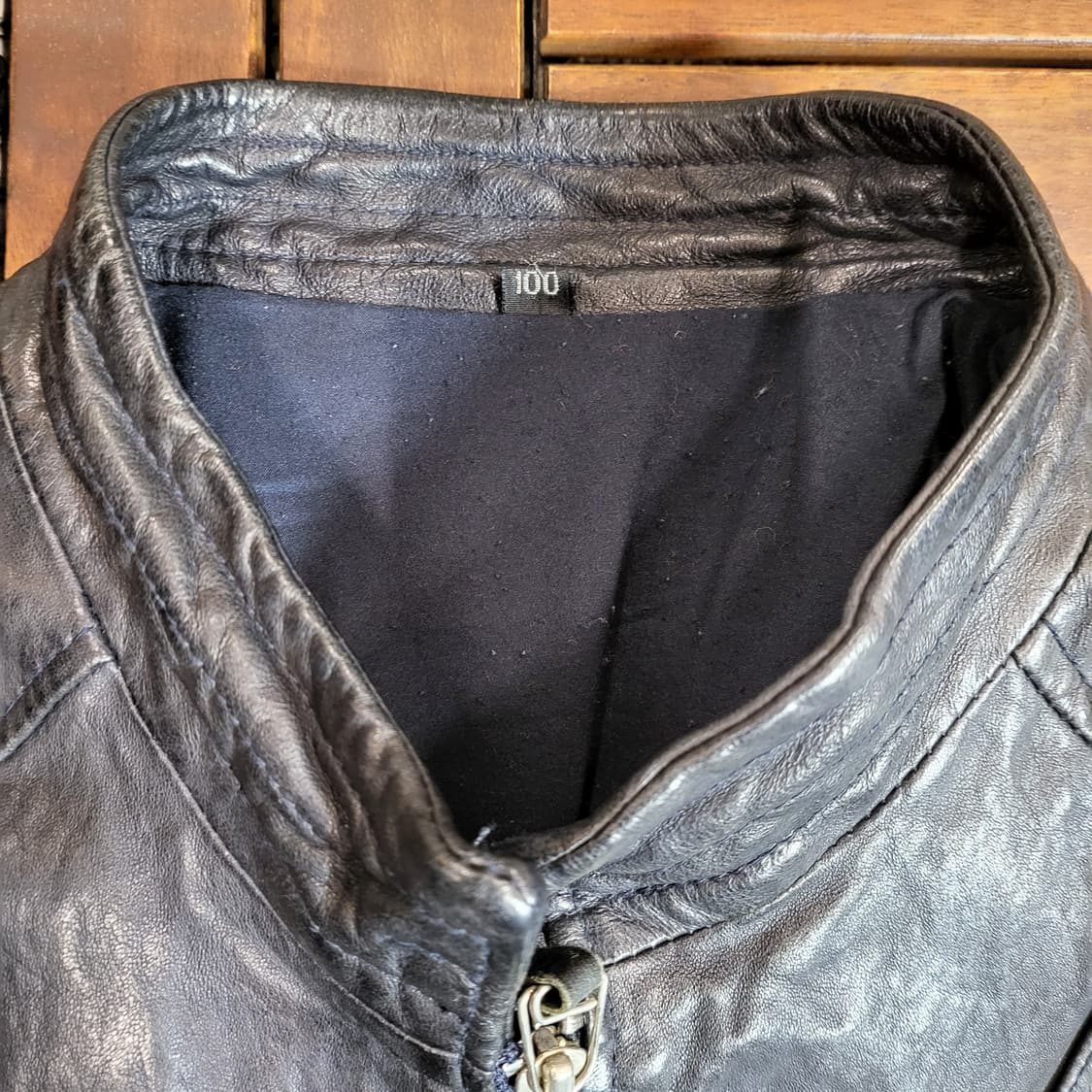 레더 바이커 자켓 (100) *전면부 지퍼 체결 잘 안됨* 상품이미지6