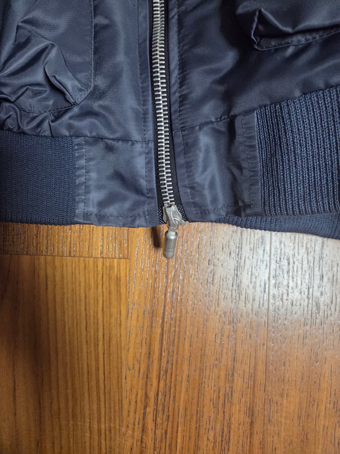 Rhude 네이비 블루 MA-1 자켓 상품이미지3