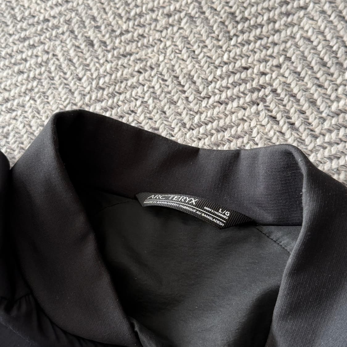 아크테릭스 아톰LT 봄버 숏 자켓 상품이미지3