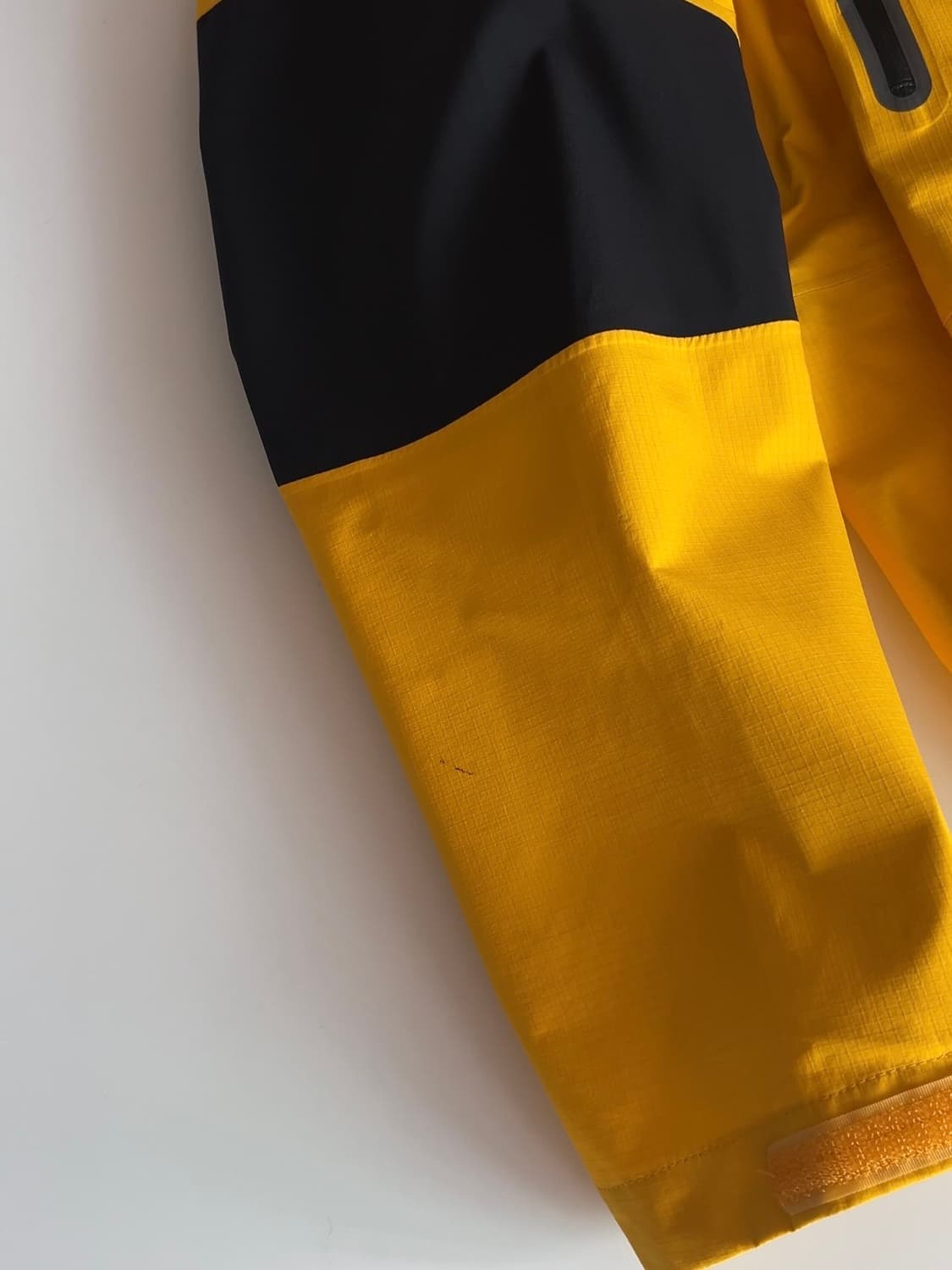 노스페이스 써밋 고어텍스 프로 UIAA 바람막이 L 상품이미지3