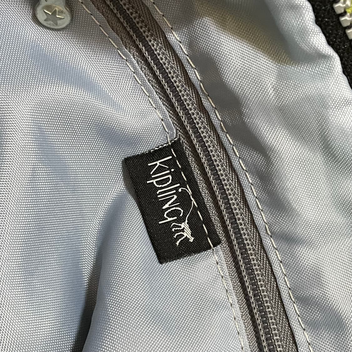 키플링 숄더백 연두색 상품이미지5