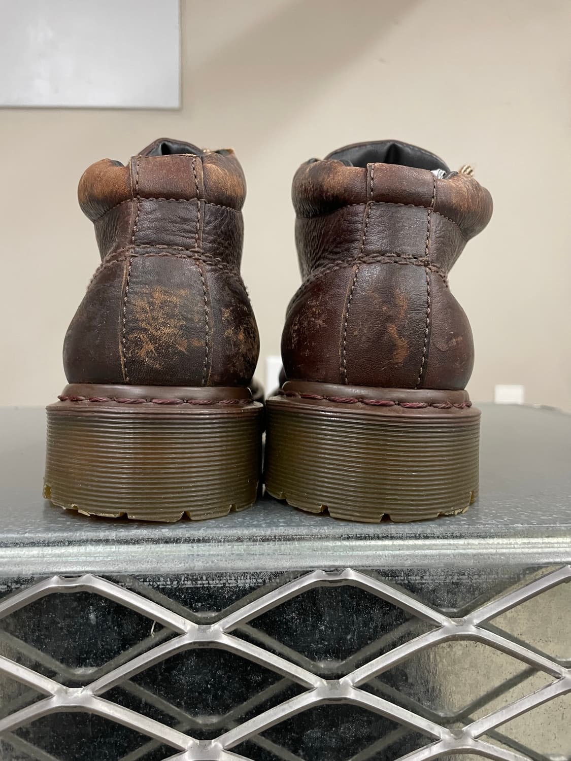 닥터마틴 8287 레더 부츠 브라운 uk10 (gr-4147) 상품이미지3