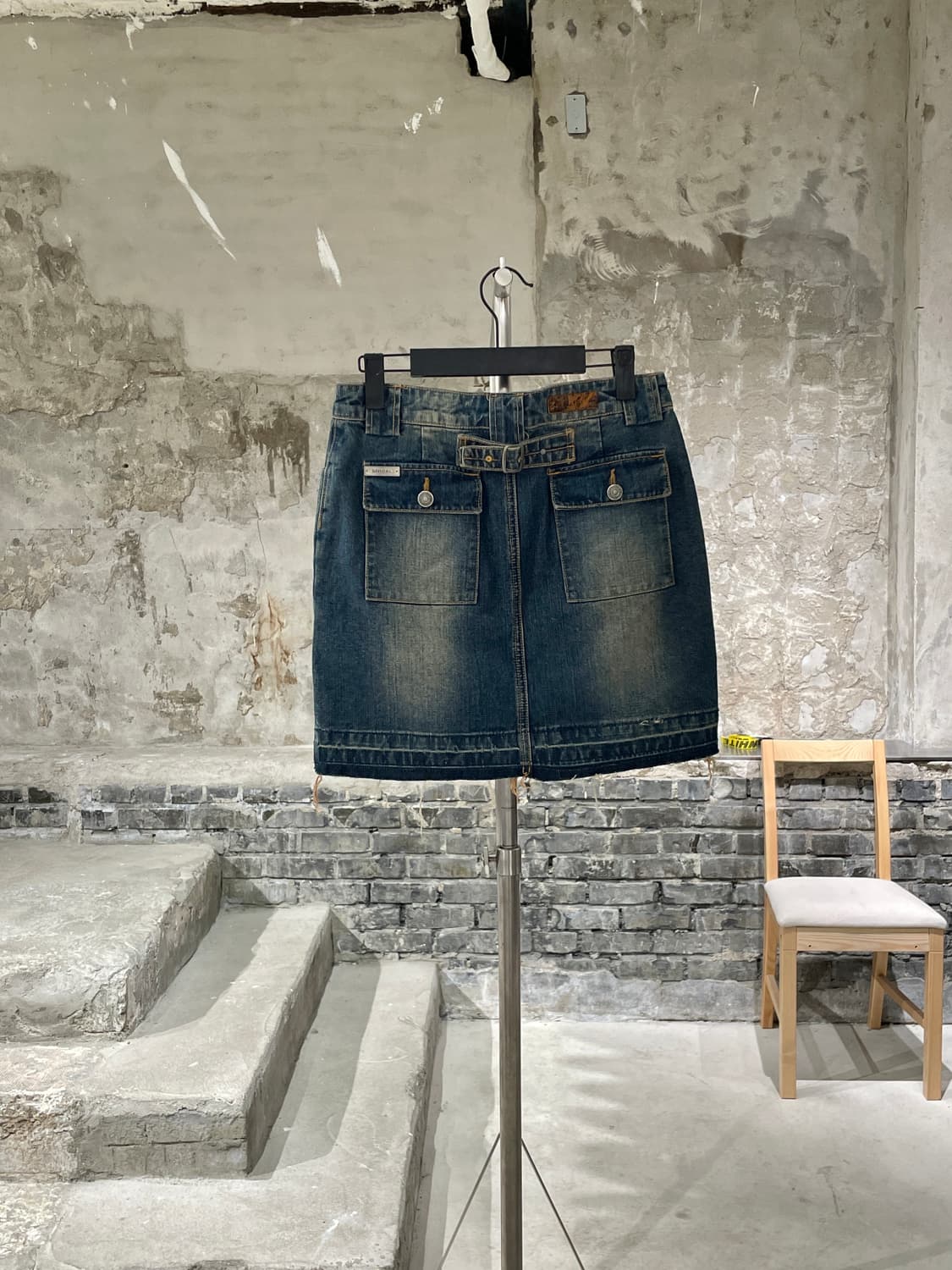 smex jeans 중청 워싱 포켓 신치백 미디스커트 상품이미지6