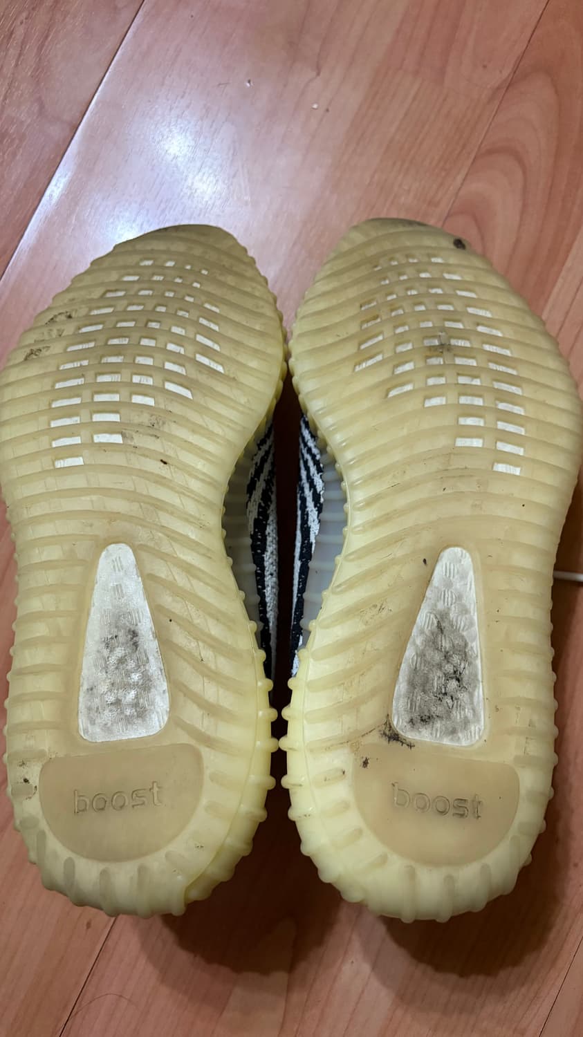 아디다스 이지 부스트 350 V2 지브라 260 상품이미지5