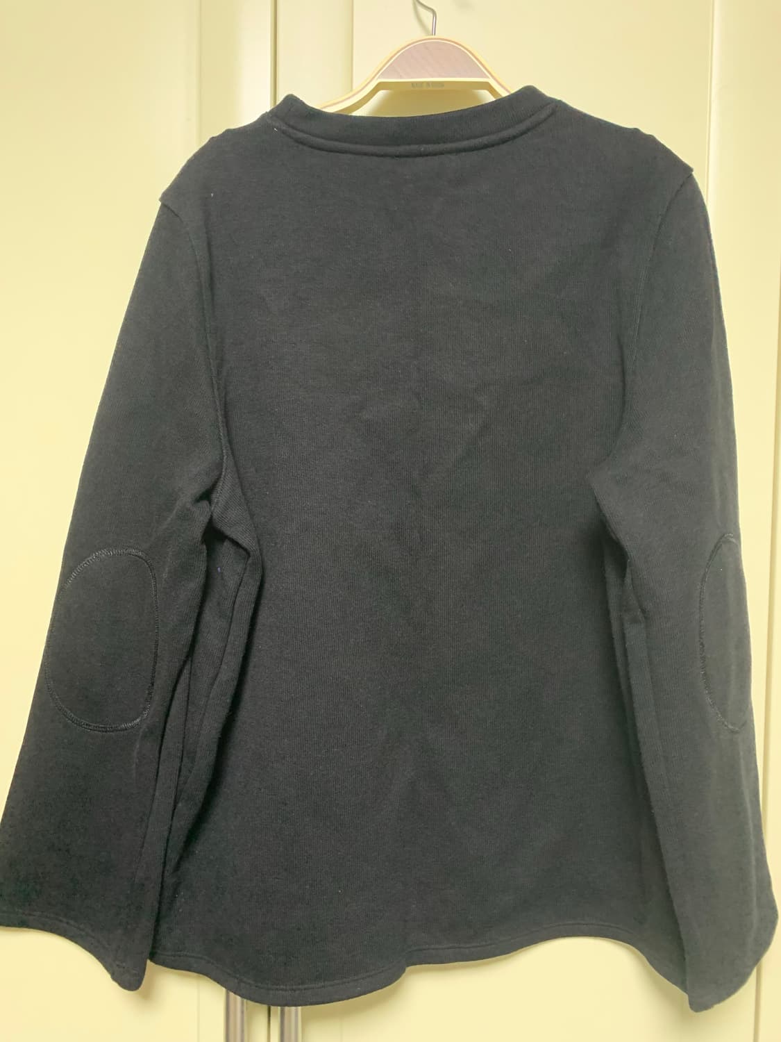 벤시몽 블랙니트 새제품 팔꿈치패치 택포 상품이미지2