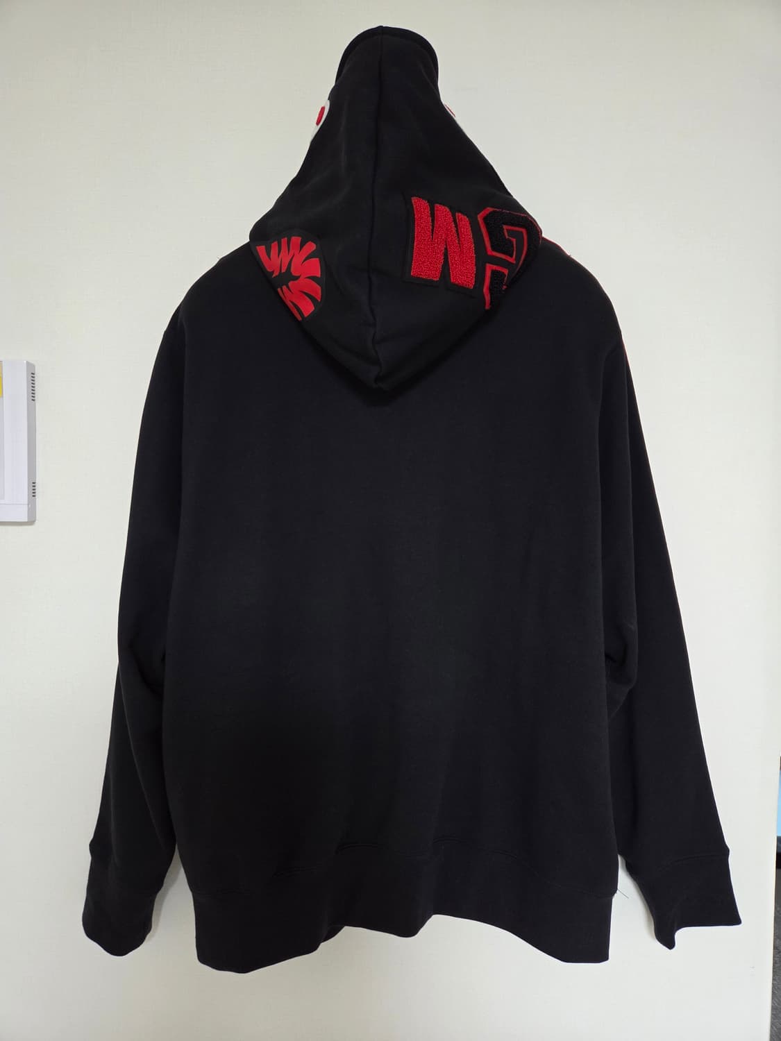 베이프 아디다스 샤크후드 상품이미지2