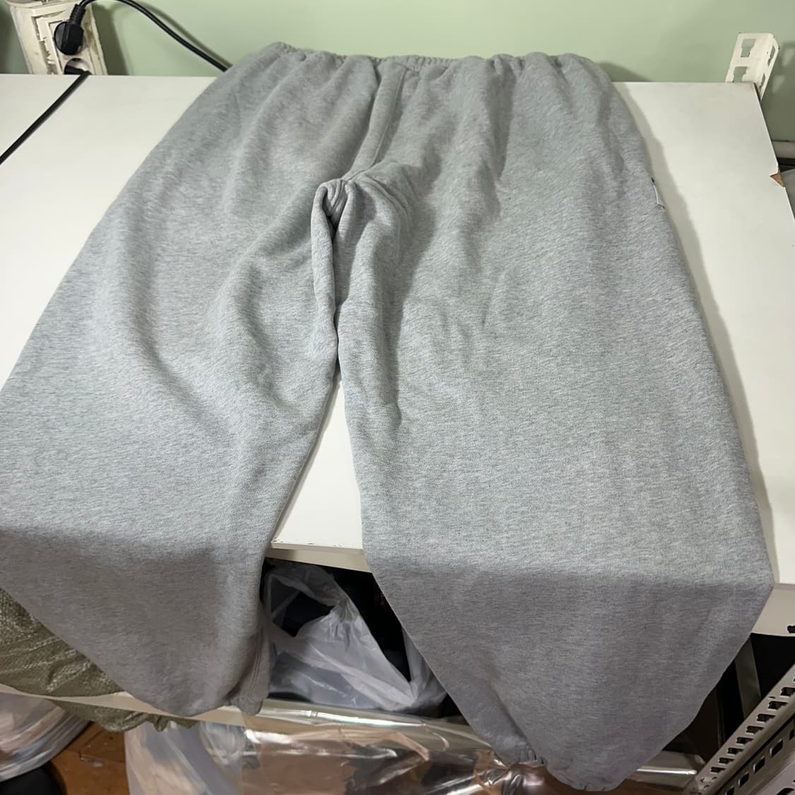 XL 뉴발란스 루즈핏 그레이 파리오픈 밴딩 스웻조거팬츠 상품이미지7