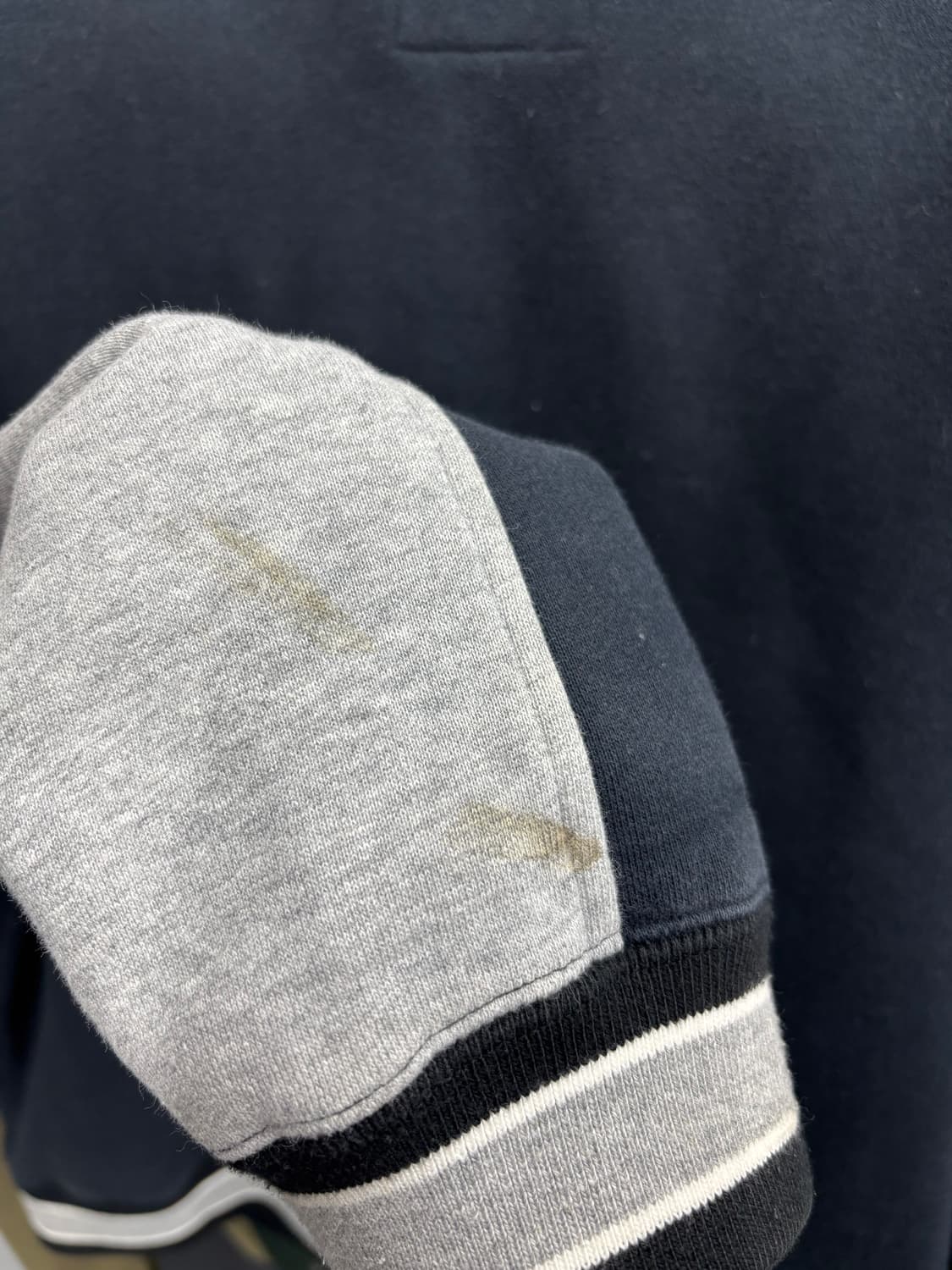 베이프 빅사루 투톤 바시티 자켓 상품이미지10