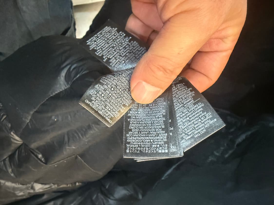 105 정품 이지캡 엔지니어드 바이 발렌시아가 롱패딩 팝니다 상품이미지5