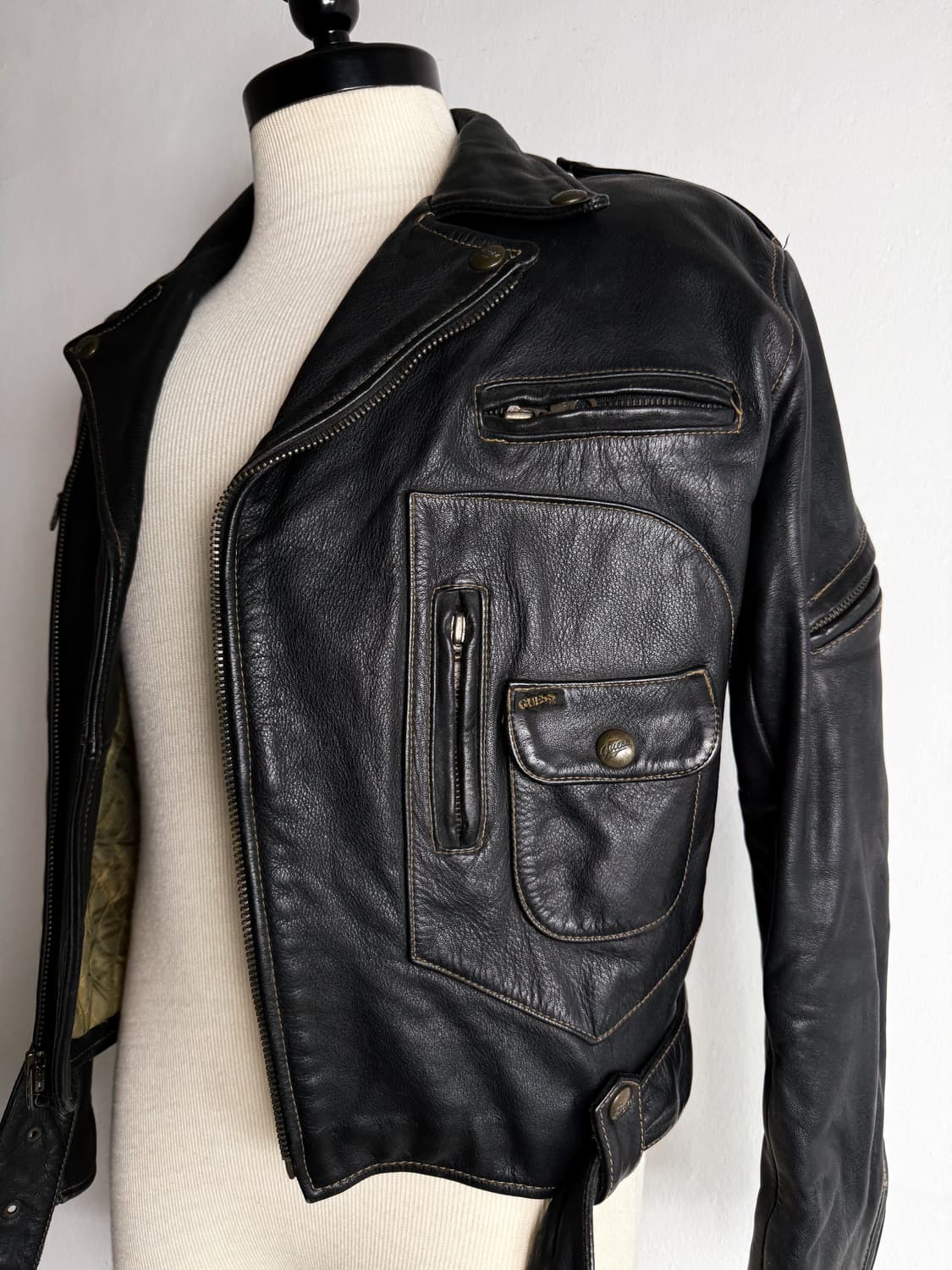 90s GUESS GENUINE LEATHER BIKER JACKET 상품이미지2