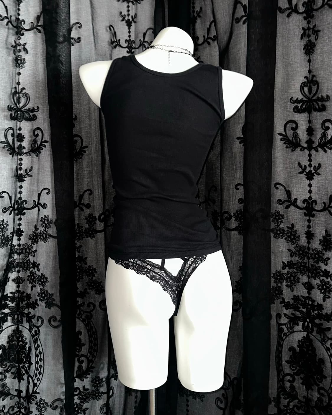 black letter print sleeveless 상품이미지3