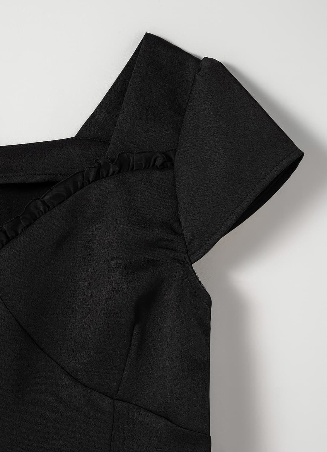 르베인 소피아 블라우스 lebane Sofia Blouse (Black) 상품이미지4