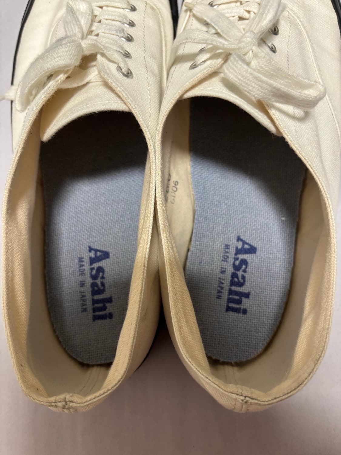 아사히 덱슈즈 흰검 280 상품이미지2