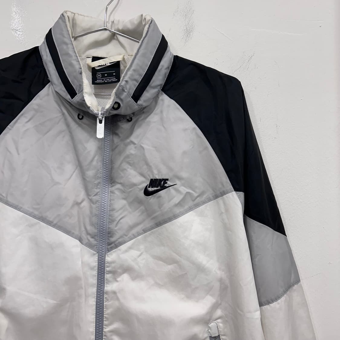 나이키 배색 래글런 이너메쉬 바람막이 상품이미지1