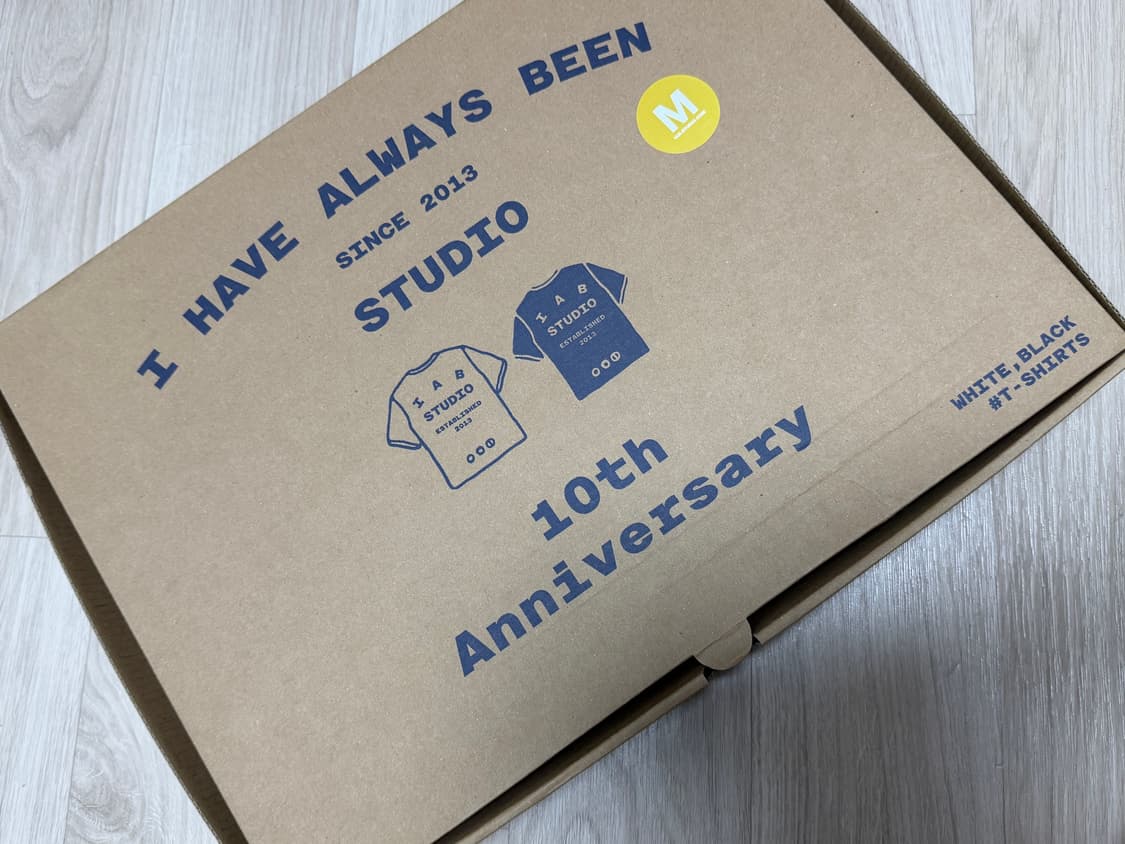 아이앱 스튜디오 10주년 반팔티 상품이미지5