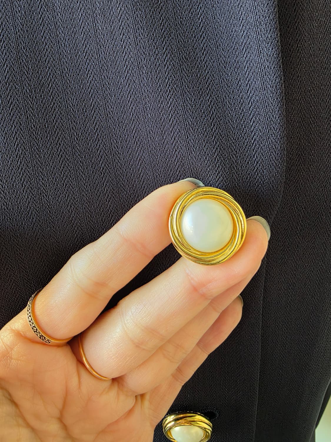 네이비 레이스 포인트 금장 버튼 자켓 상품이미지4