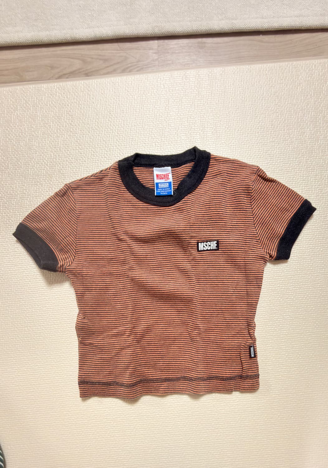 미스치프 크롭티 상품이미지1