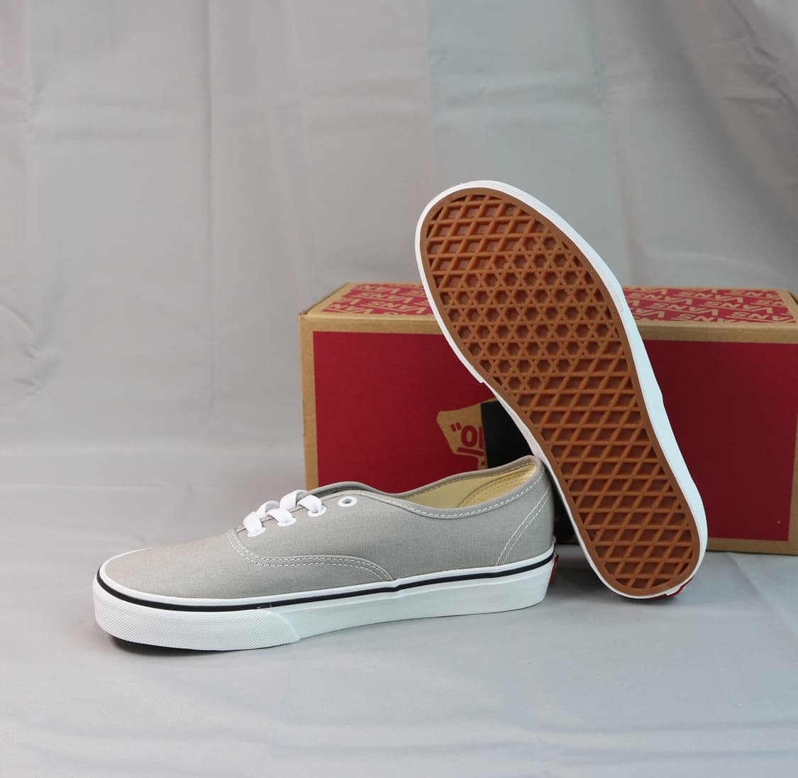 반스Vans 어센틱 얼티밋 그레이 285 (미개봉) 상품이미지2