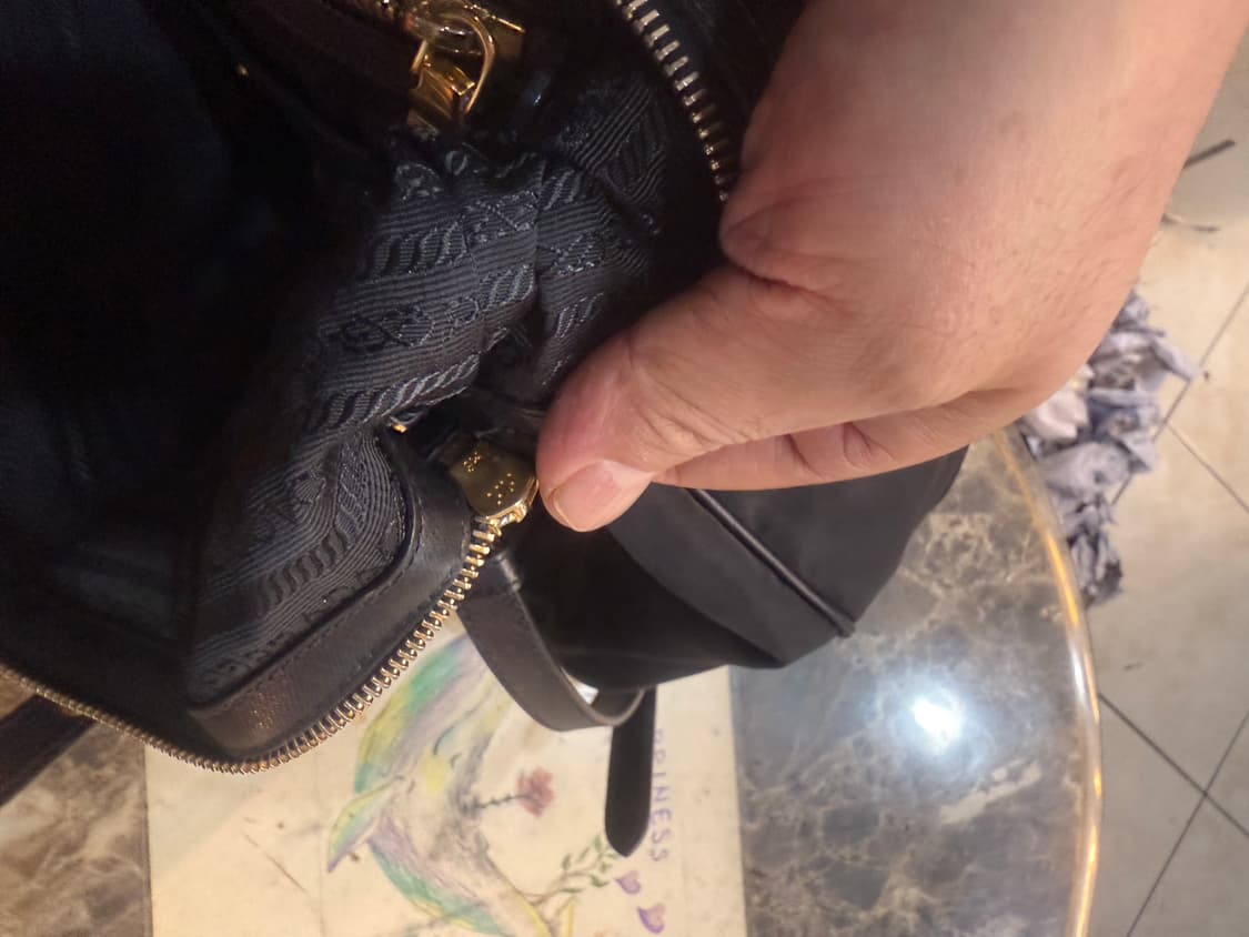 정품 프라다 나일론 2way백 팝니다 상품이미지10