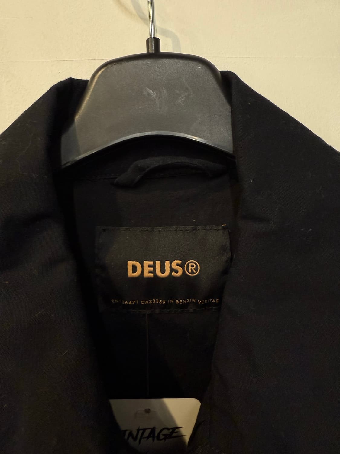 데우스 블랙 자켓 상품이미지3
