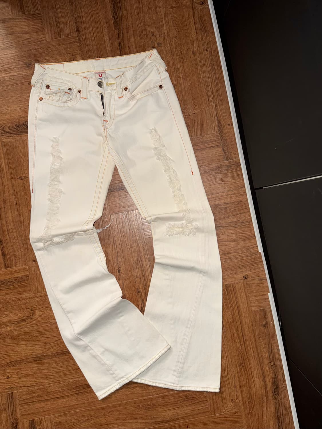 트루릴리젼 usa 부츠컷 화이트 데님팬츠 상품이미지3