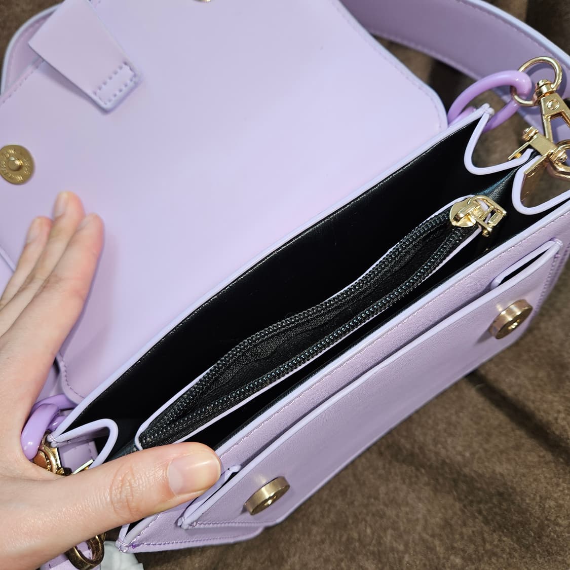 라벤더 컬러 체인 숄더백 미니백(비건레더) 상품이미지4