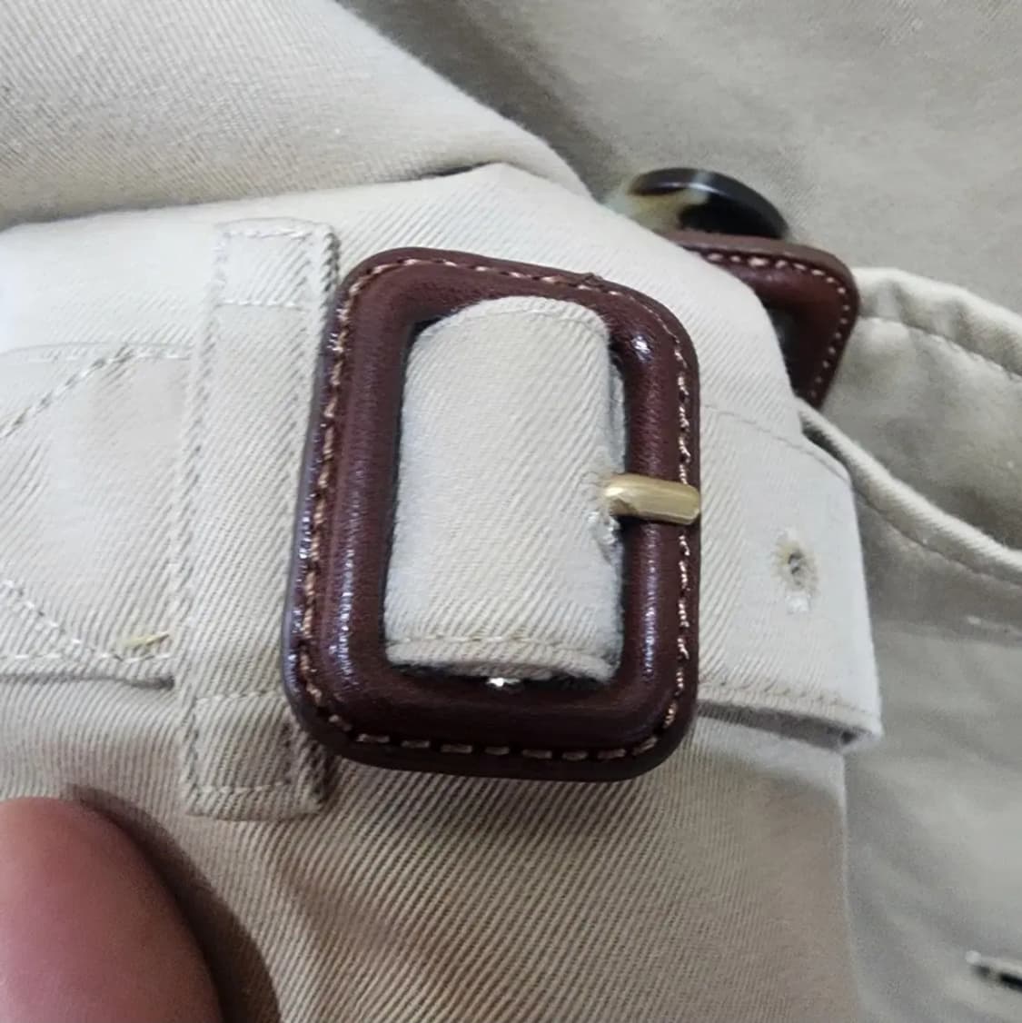 버버리 켄싱턴코트 허니 it36 24.09 백화점 상품이미지6