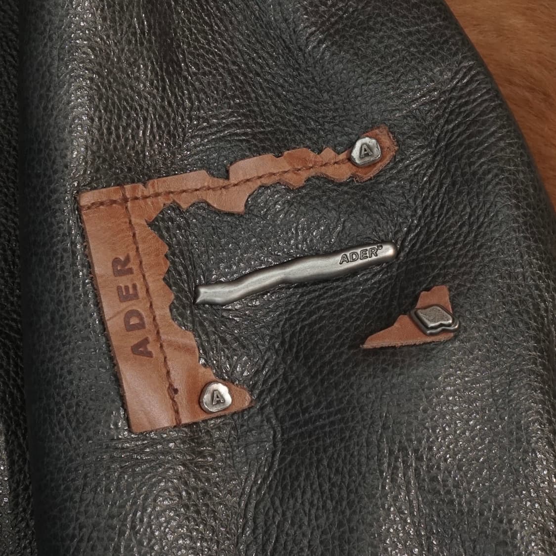 아더에러 카우레더 노르만 자켓 상품이미지6