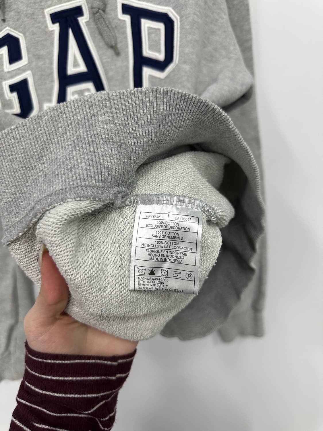 갭 그레이 후드티  상품이미지3