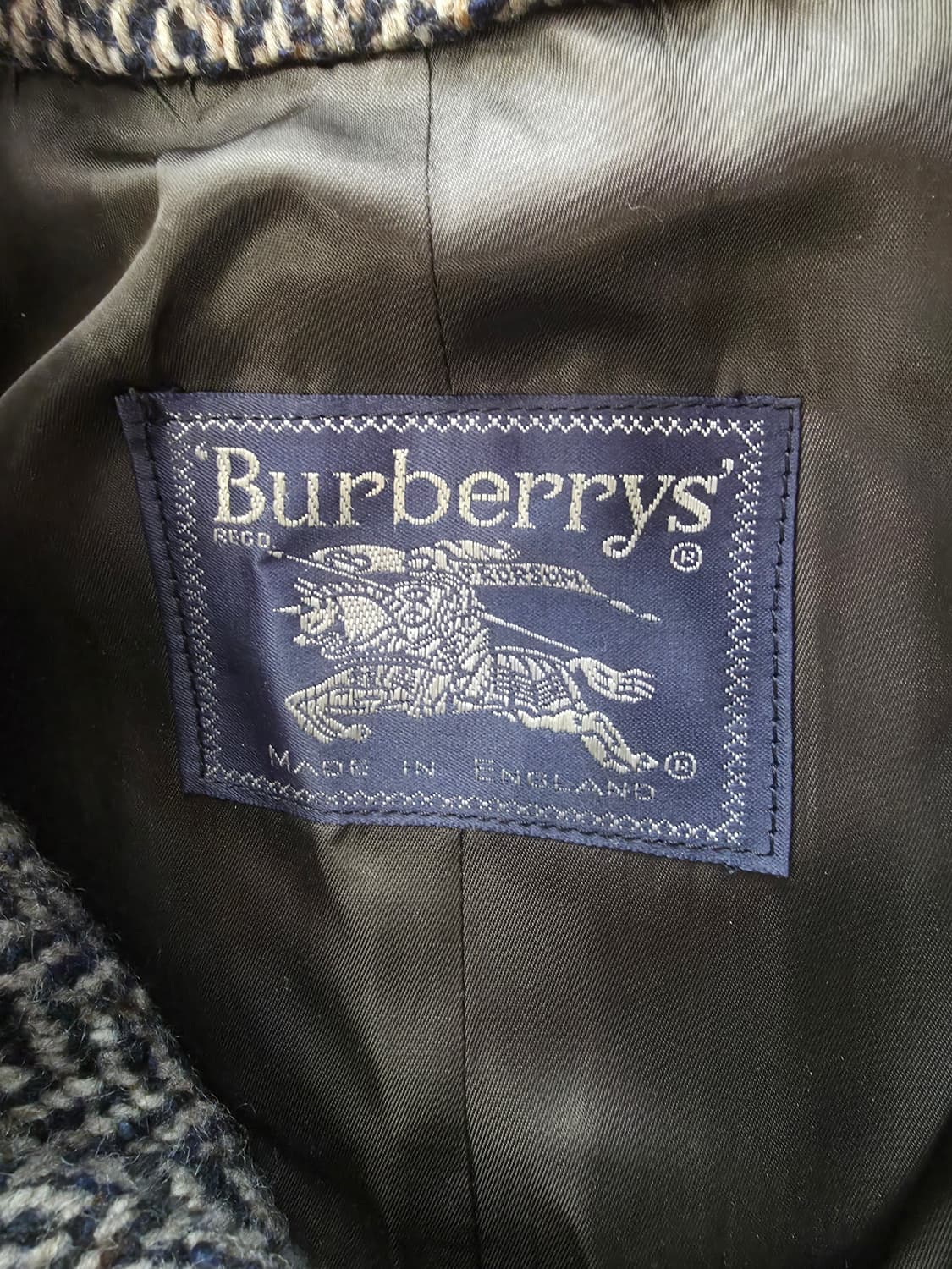 버버리 아이리쉬 트위드 코트 상품이미지3