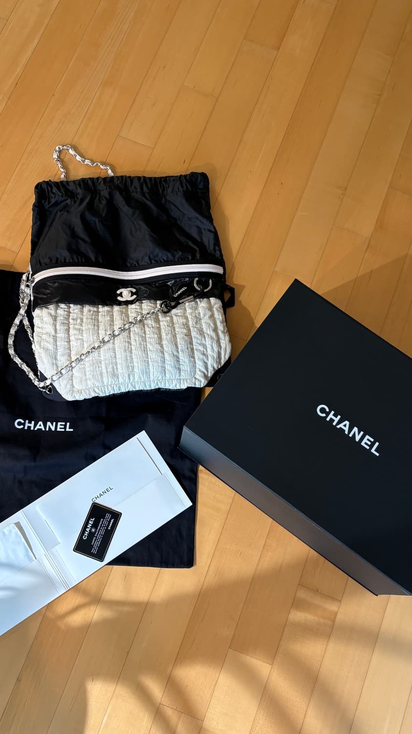 샤넬 나일론 백팩 화이트 (개런티카드,박스,쇼핑백 있음) 상품이미지9