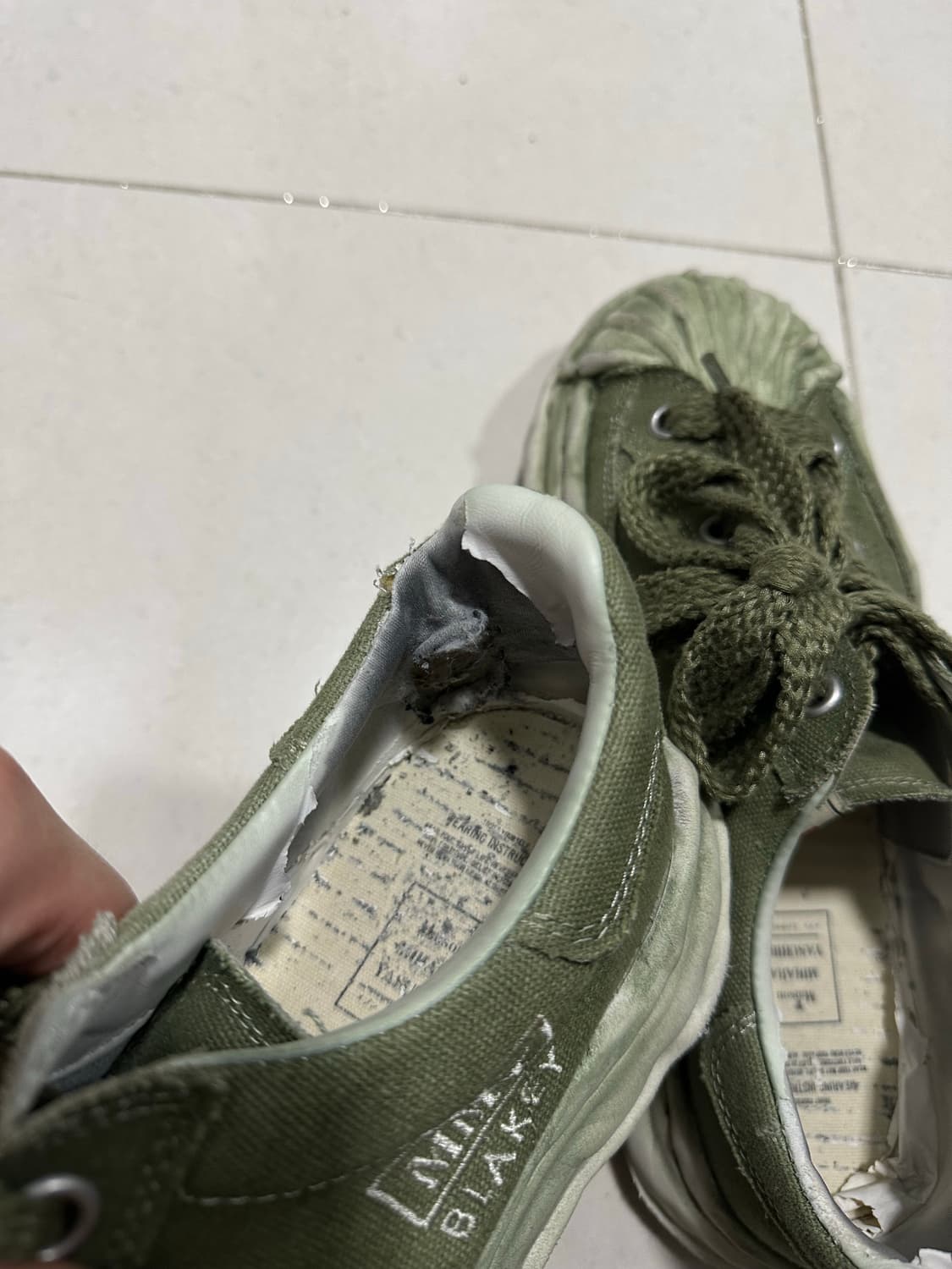 메종 미하라 야스히로 블레이키 카키 상품이미지7