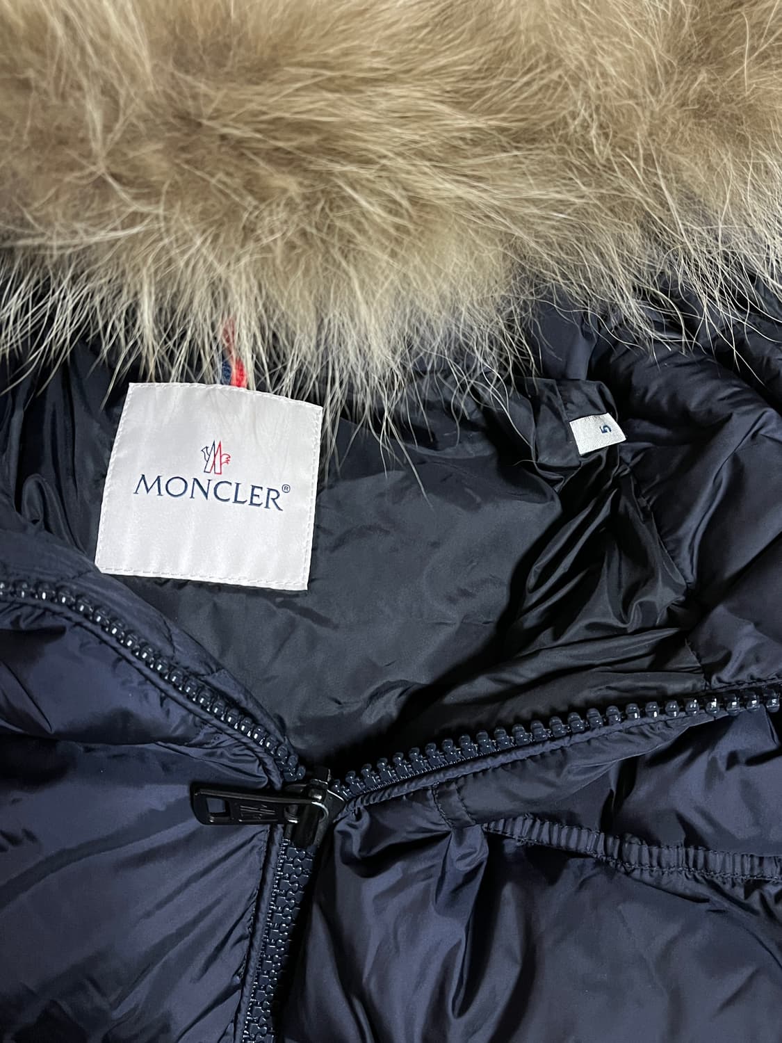 몽클레어 마르크 패딩 사이즈5 상품이미지2