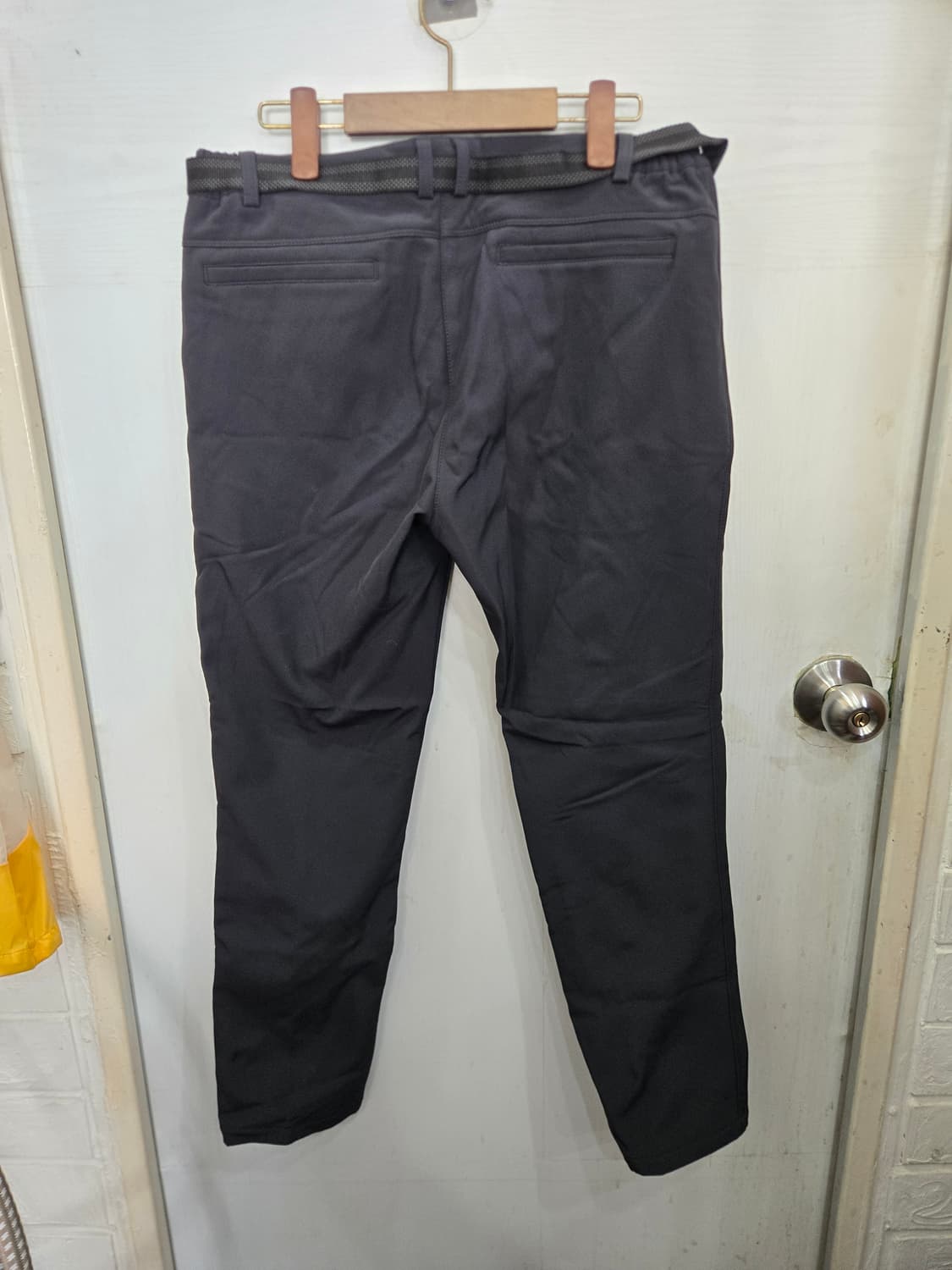 34사이즈,새상품)) Mountain 남성 기모 바지! 다크 그레이 색상 상품이미지4