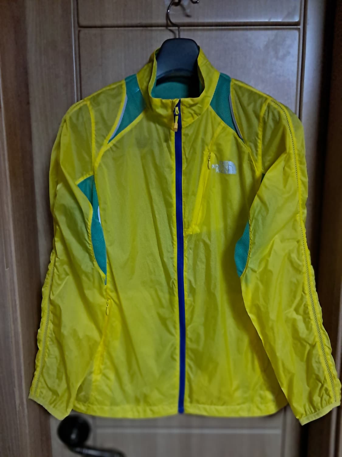 노스페이스 여성 바람막이 L 상품이미지1