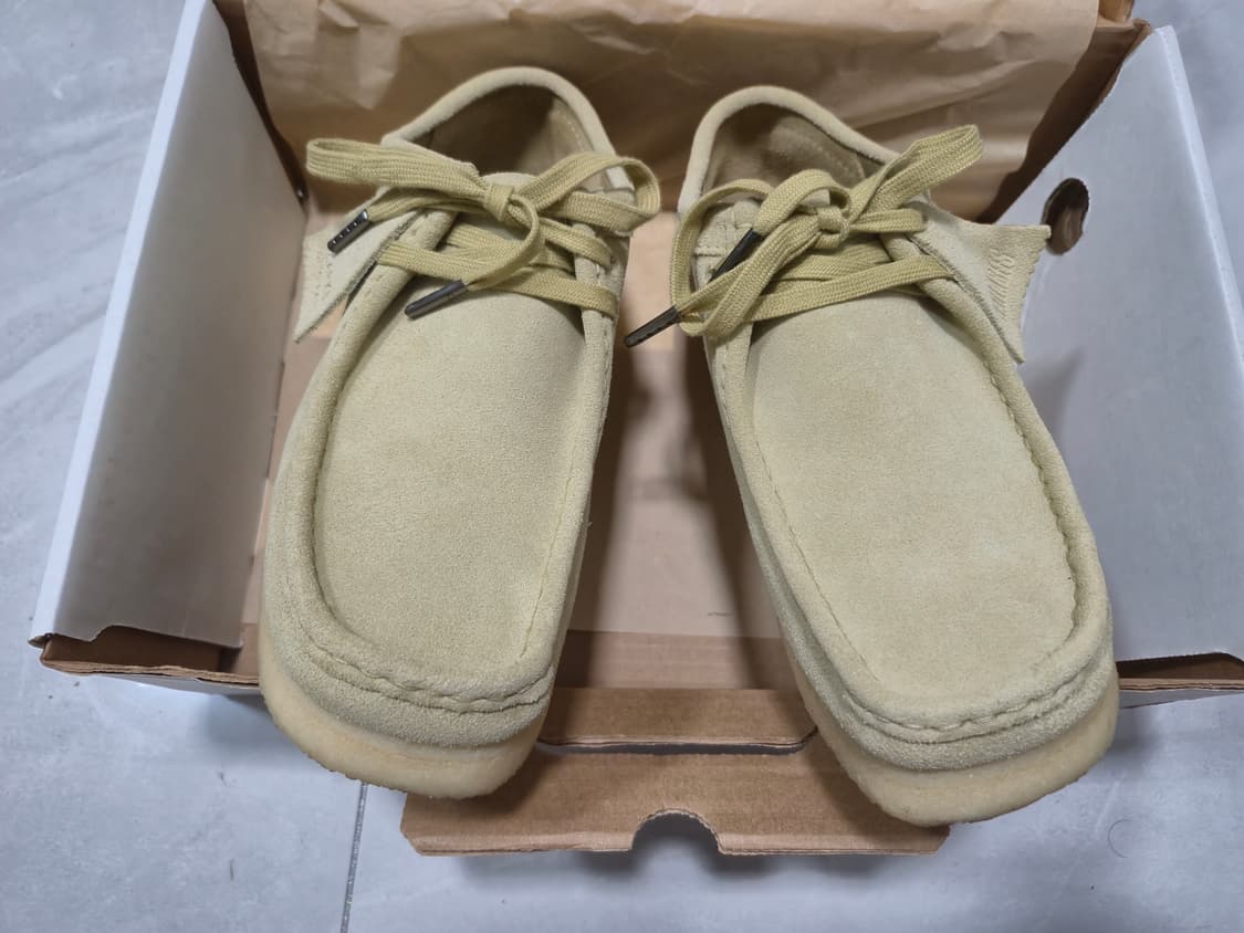 [255] 클락스 왈라비 메이플 스웨이드 (실착 2회/A+급) 상품이미지5